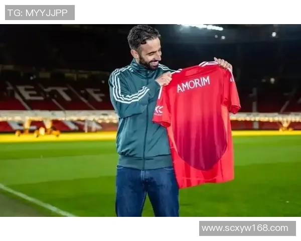 曼联足球明星卡通形象全解析 趣味演绎红魔传奇球员风采