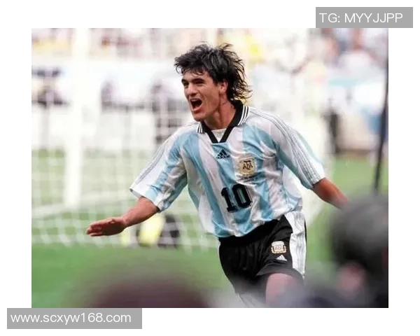 足球四大球星与动物形象的完美结合解析